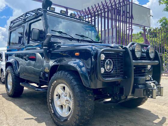 LAND ROVER DEFENDER 2.5 90 CSW 4X4 TURBO INTERCOOLER DIESEL 2P MANUAL